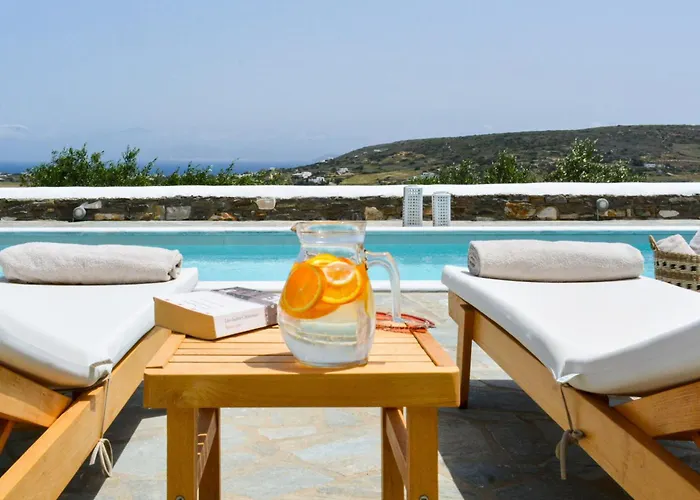 Aegean Queen - Onar Collection Naousa (Paros)